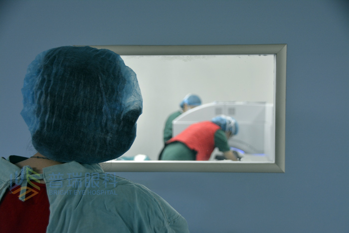 快看看,想做近視手術(shù)要知道的那些事