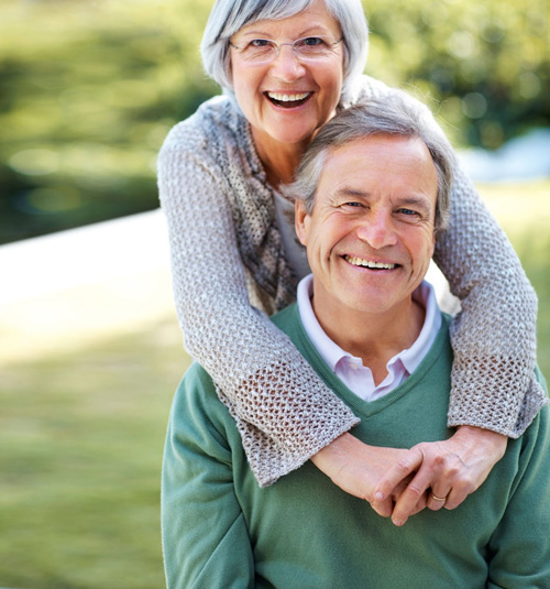 家中老人要做白內(nèi)障手術(shù)看看這個(gè)相關(guān)知識