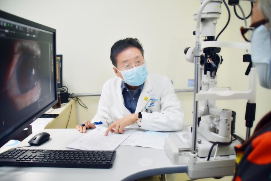 做白內(nèi)障手術(shù)需要幾天？